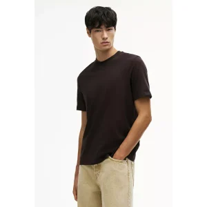Garderobe Pria Kaos Lengan Pendek Regular Fit Dengan Leher Bulat